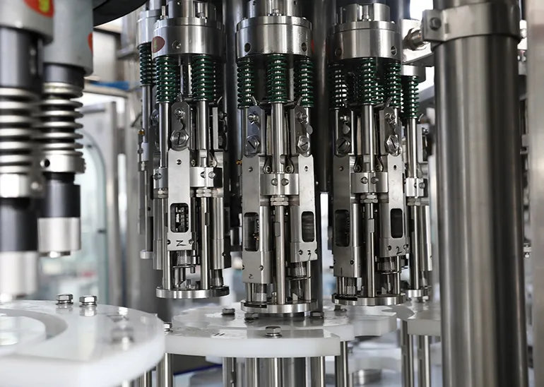 Glass Bottles Filling Machine 4 Glass Bottle Filling Machine