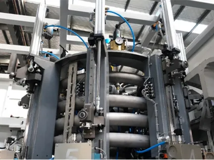 pneumatic streact blow fill cap Pneumatic cylinder stretching with air recycling